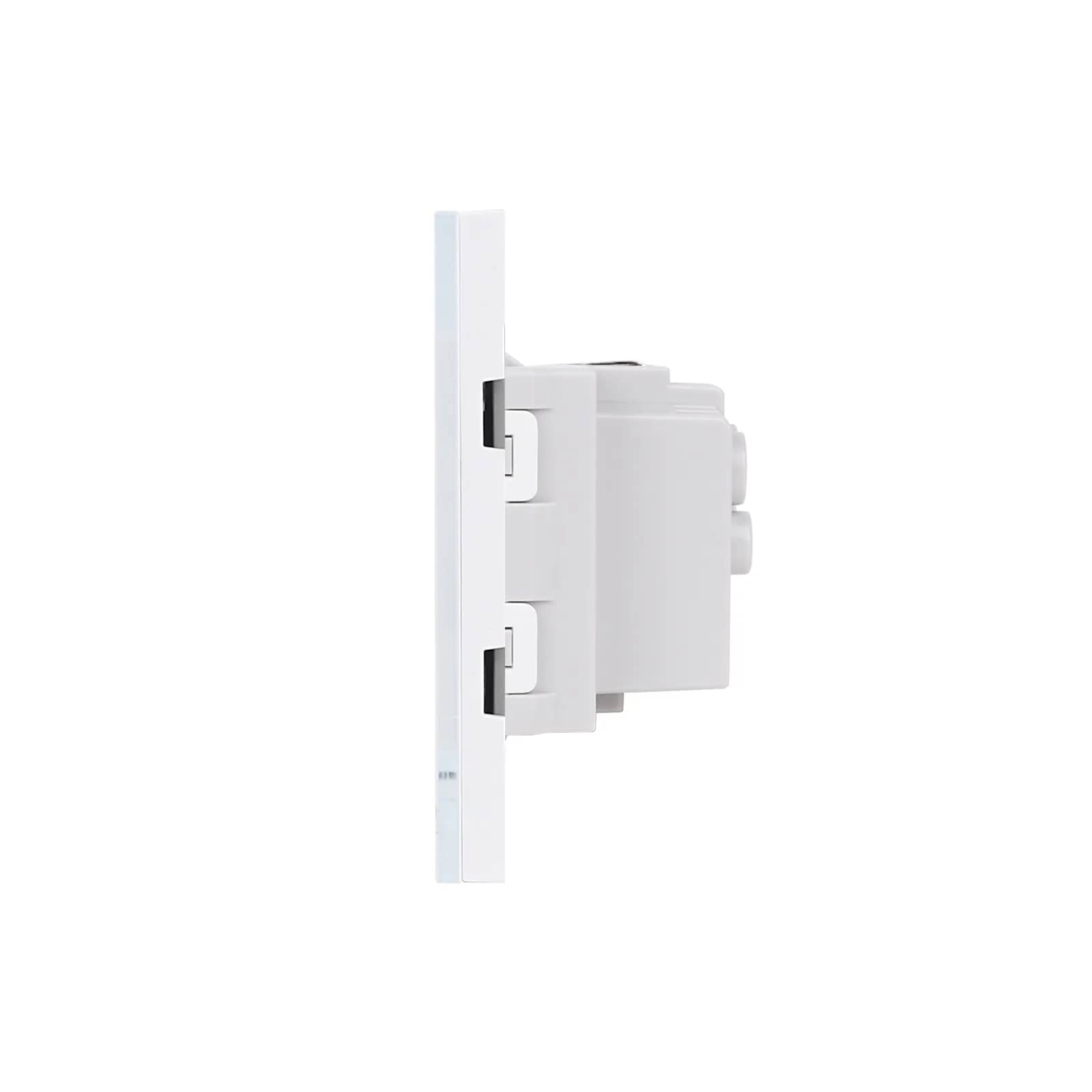 Luxion Triple Socket with Glass Frame – Italian Standard, 6M – White — image 3