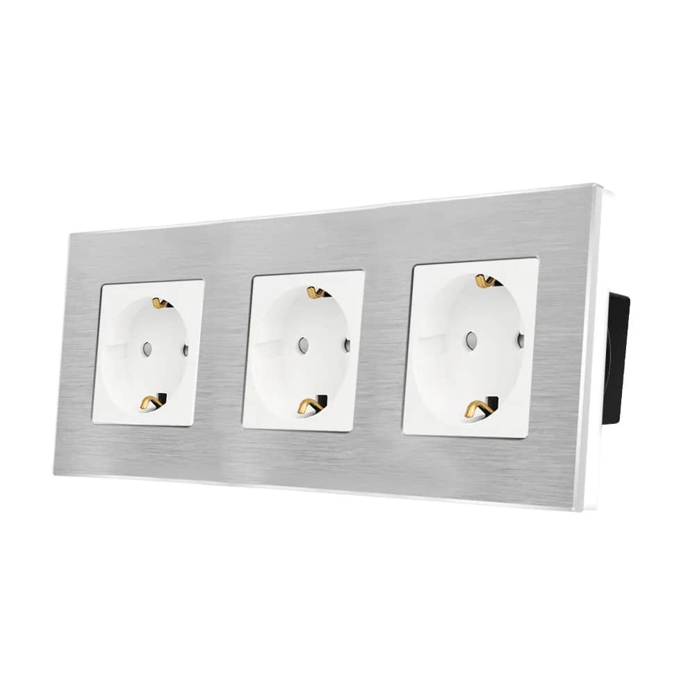 Luxion Triple Wall Socket with Aluminium Frame