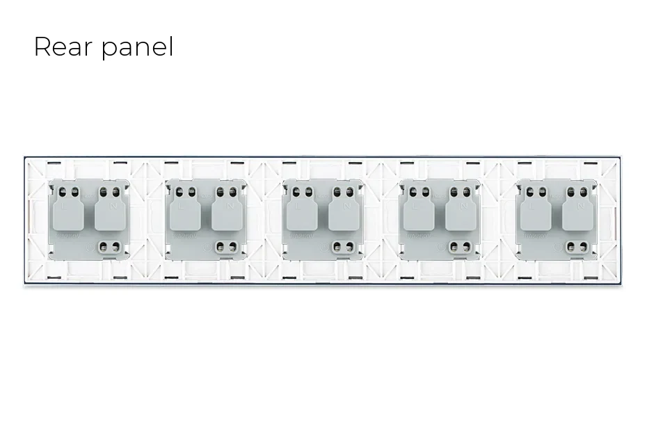 Livolo Quintuple Wall Socket with Glass Frame – detail 2