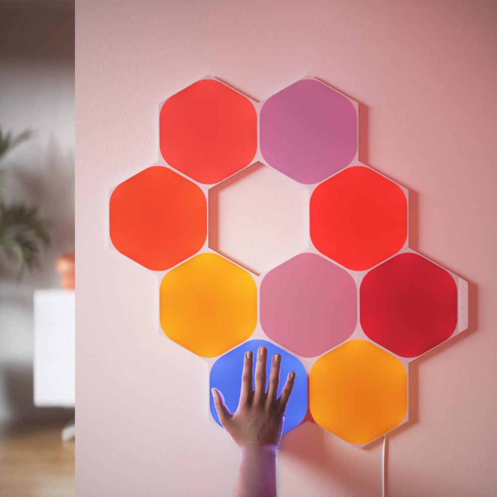 Kit 9 Panouri luminoase Nanoleaf Shapes Hexagons, 16 Milioane culori, Tehnologie LED RGBW, Cablu 2.5 m