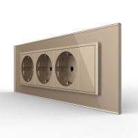 Priza tripla cu blank Livolo cu rama din sticla 6/7 module – standard Italian culoare aurie